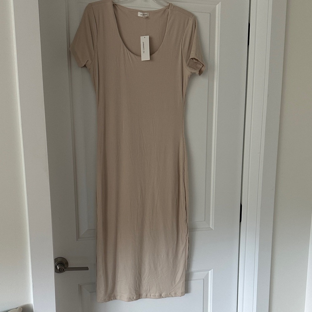 Chic Beige Maxi Dress